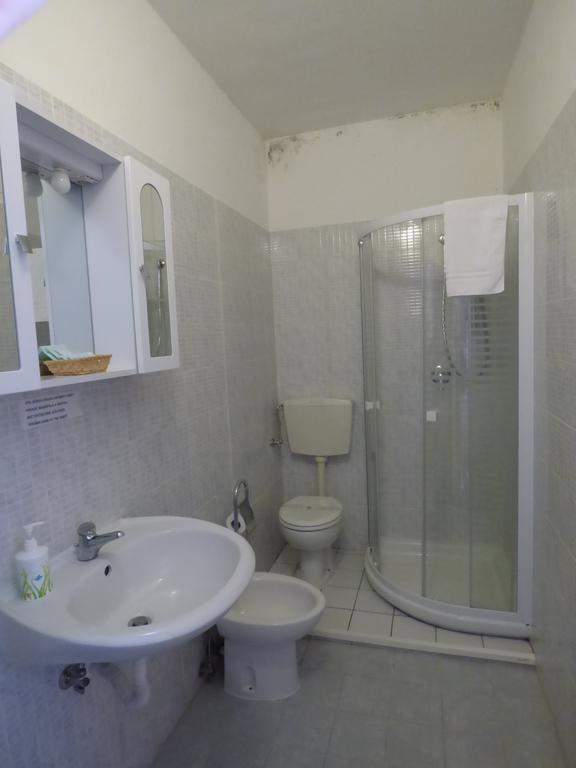 Holiday Matteotti Montecatini Terme Luaran gambar